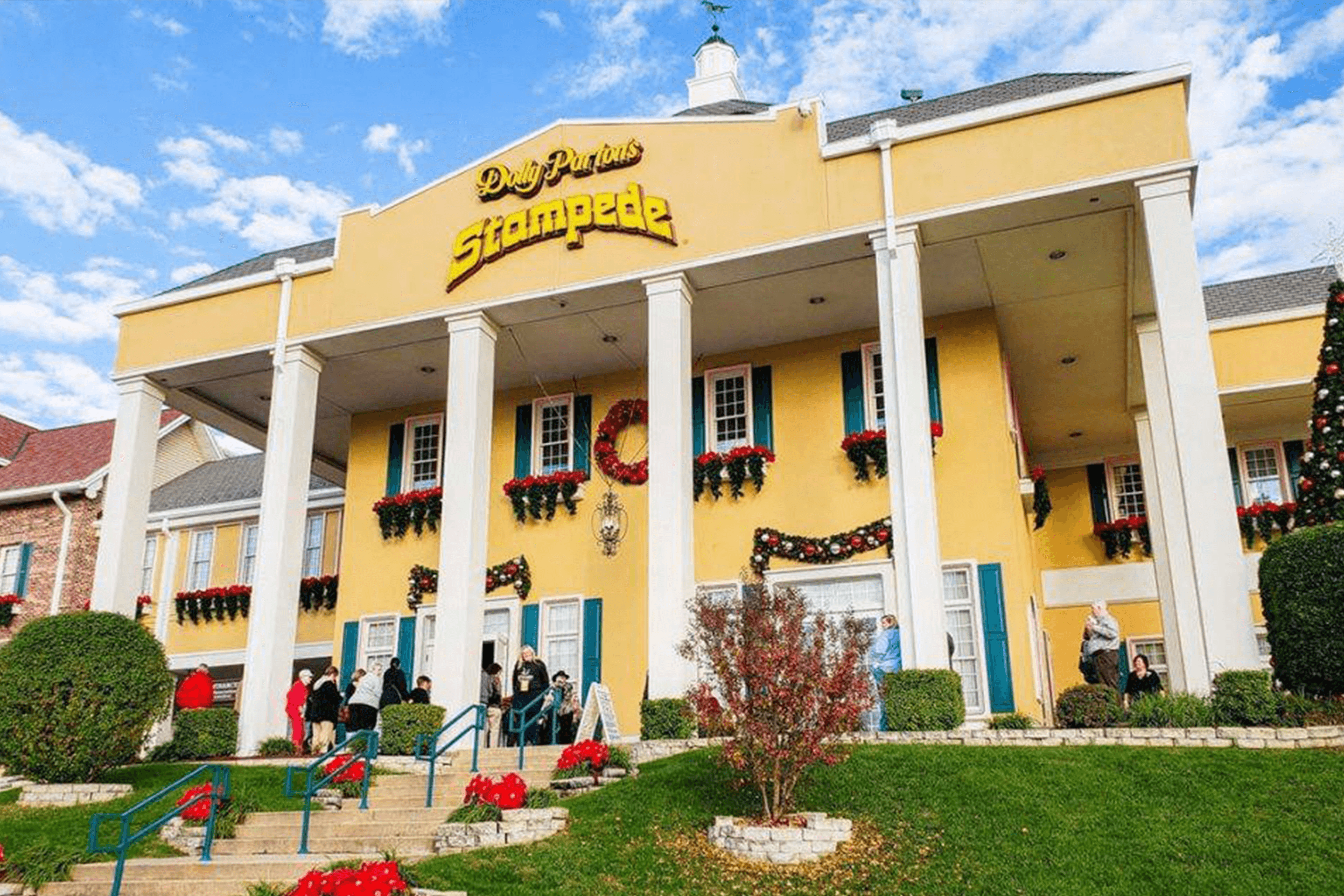 dollypartonsstampededinnerattraction9