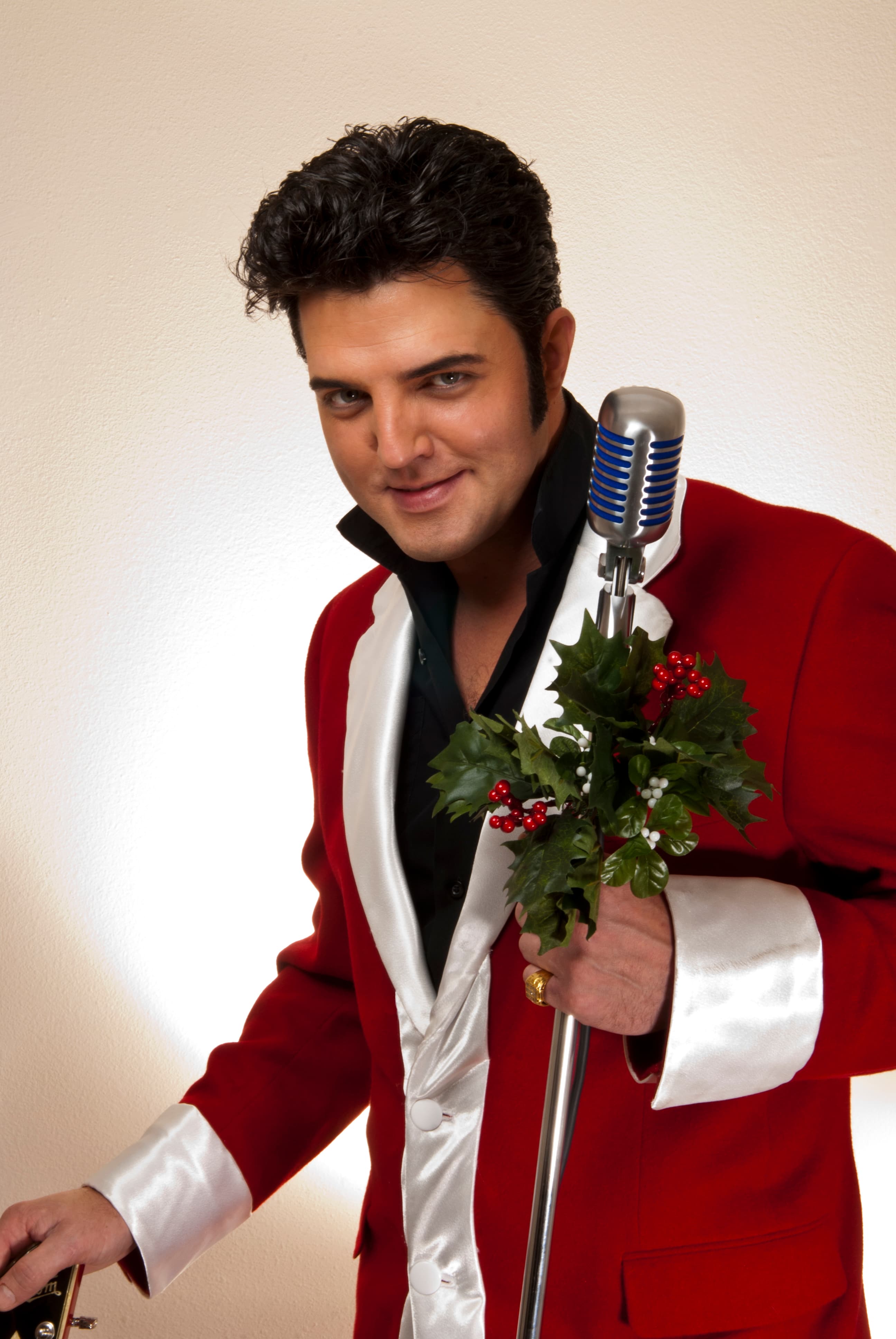 Legends in Concert for Christmas - 1