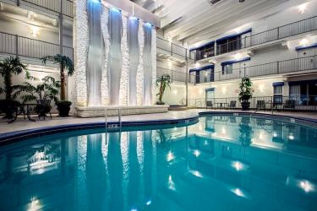 Quality Inn Central - header
