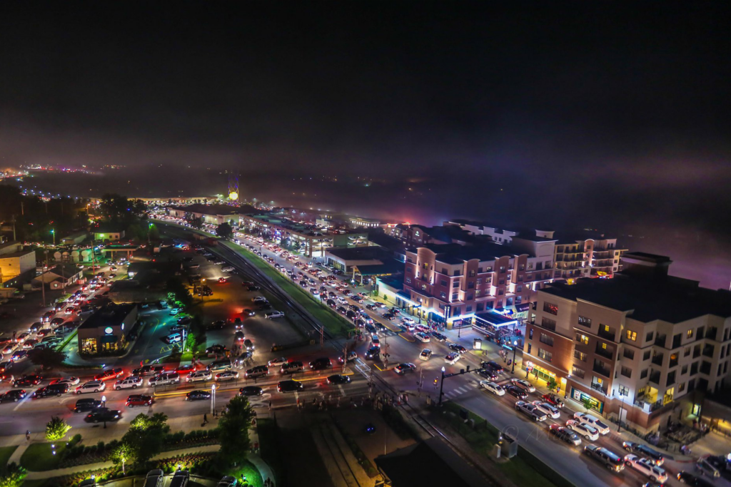 VIP Tours – Branson Holiday Lights Tour